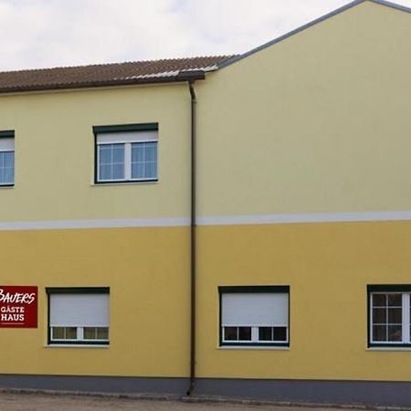 Bauers Gaestehaus Obersiebenbrunn Экстерьер фото